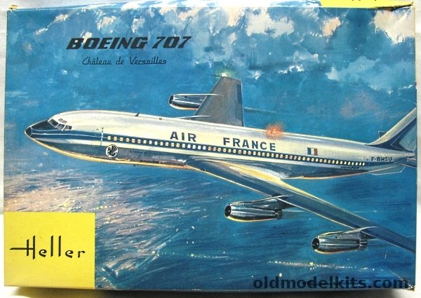 Heller 1/125 Boeing 707 - Air France ' Chateau de Versailles', L700 plastic model kit